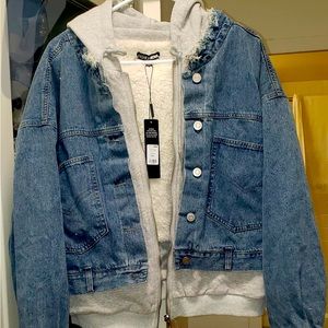 Brand new. Bought from fashionova. Was small and can’t return